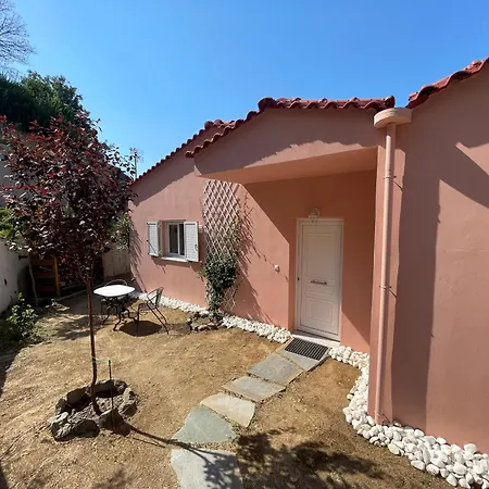 Casa Faustina Ília
